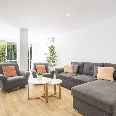Ilice 3-d Levante Apartment